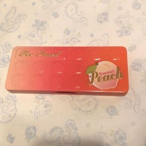 AUTHENTIC Sweet Peach Palette Too Faced